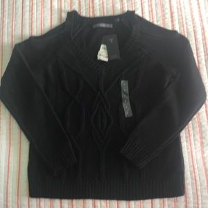 Black cold shoulder Guess sweater